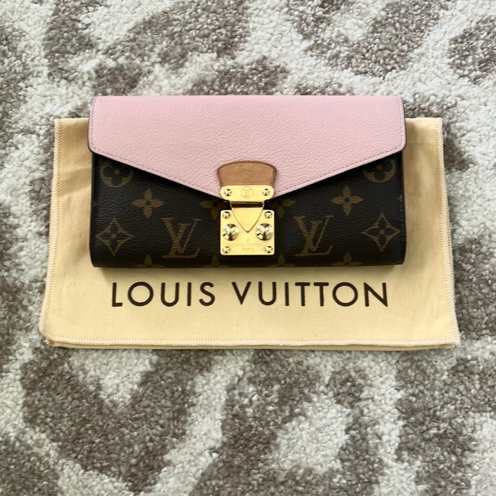 RARE Louis Vuitton 2015 Monogram Pallas Wallet in Rose Ballerine 😍